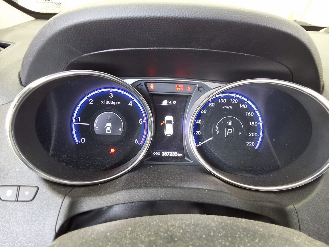 HYUNDAI NEW TUCSON ix DIESEL R2.0 2WD PREMIUM 2014 - zdjęcie 9
