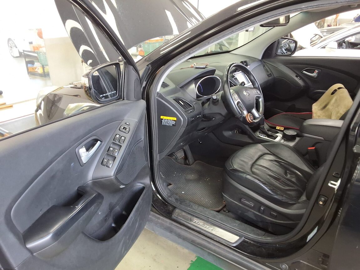 HYUNDAI NEW TUCSON ix DIESEL R2.0 2WD PREMIUM 2014 - zdjęcie 10