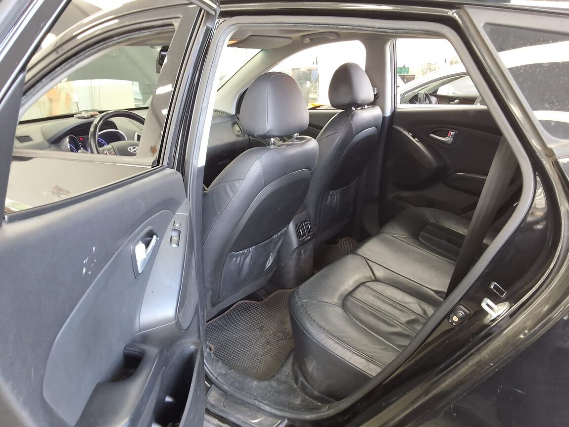 HYUNDAI NEW TUCSON ix DIESEL R2.0 2WD PREMIUM 2014 - zdjęcie 12