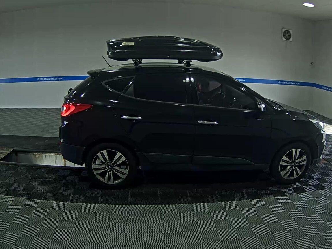HYUNDAI NEW TUCSON ix DIESEL R2.0 2WD PREMIUM 2014 - zdjęcie 4