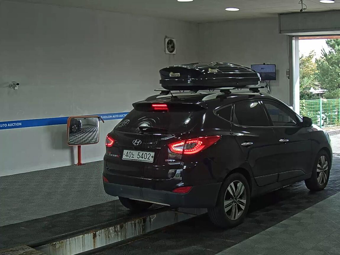 HYUNDAI NEW TUCSON ix DIESEL R2.0 2WD PREMIUM 2014 - zdjęcie 5