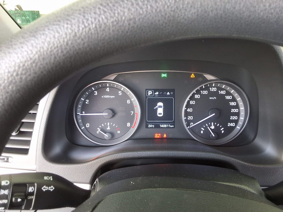 HYUNDAI AVANTE AD 1.6 GDi VALUE PLUS 2018 - zdjęcie 9