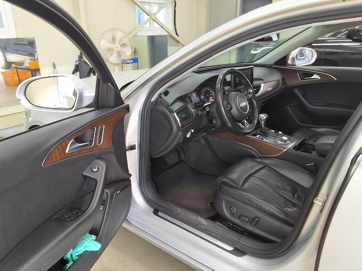 AUDI A6 (4TH GEN) 3.0 TFSI QUATTRO DYNAMIC 2012 - zdjęcie 11
