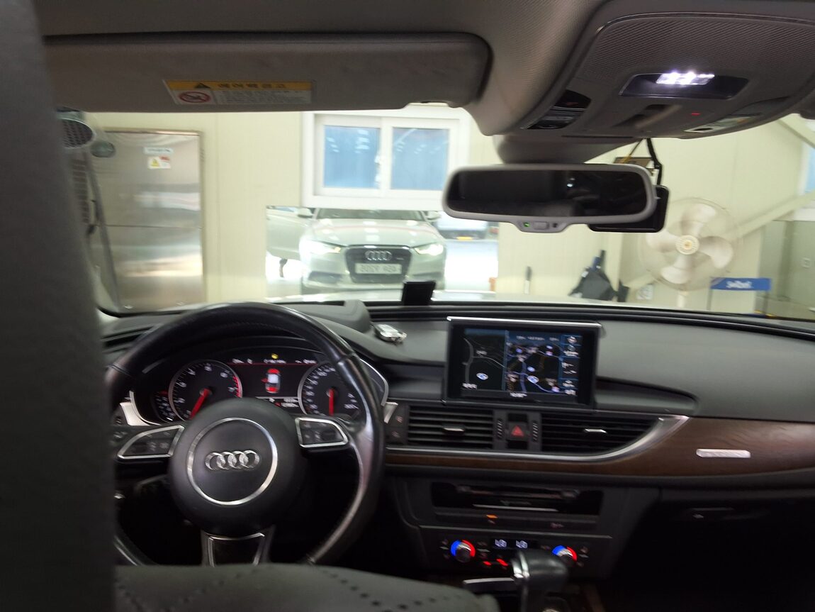 AUDI A6 (4TH GEN) 3.0 TFSI QUATTRO DYNAMIC 2012 - zdjęcie 12
