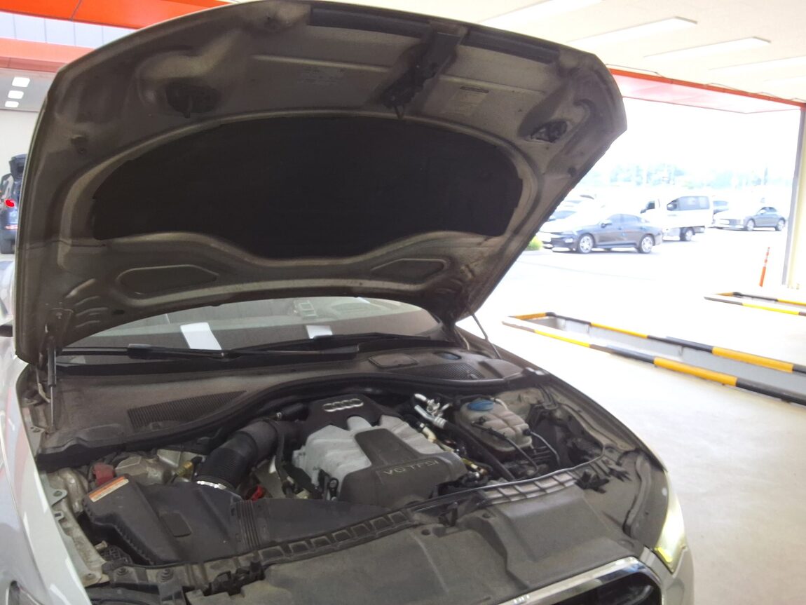 AUDI A6 (4TH GEN) 3.0 TFSI QUATTRO DYNAMIC 2012 - zdjęcie 18