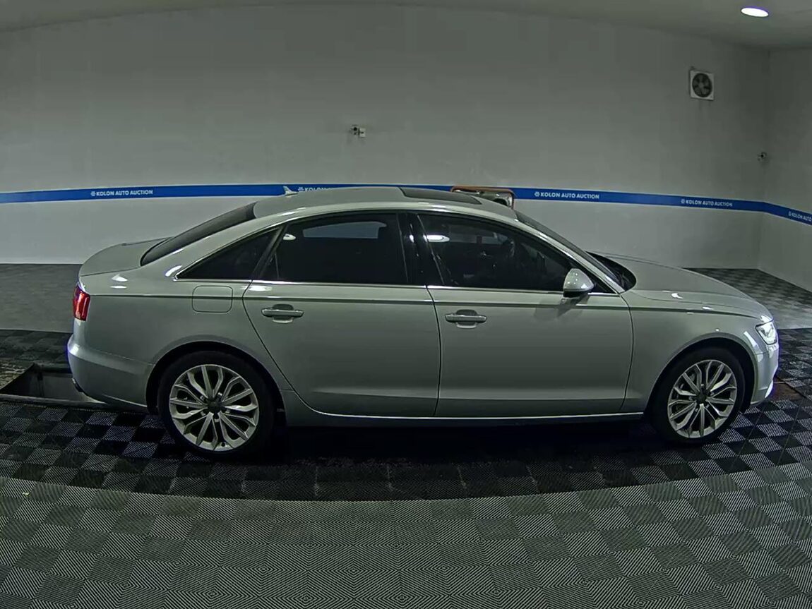 AUDI A6 (4TH GEN) 3.0 TFSI QUATTRO DYNAMIC 2012 - zdjęcie 4