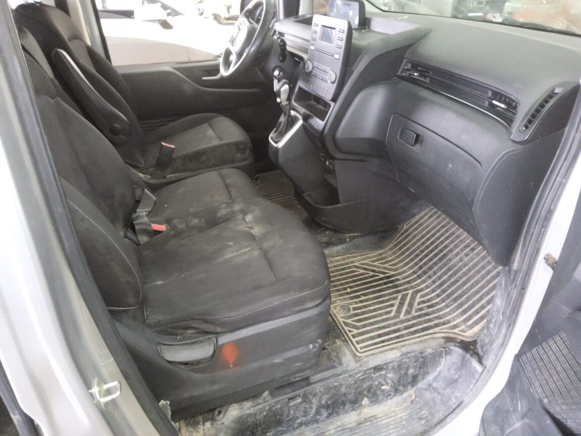 HYUNDAI STARIA 2.2 DIESEL TOURER 11-SEATER 2WD SMART 2022 - zdjęcie 14