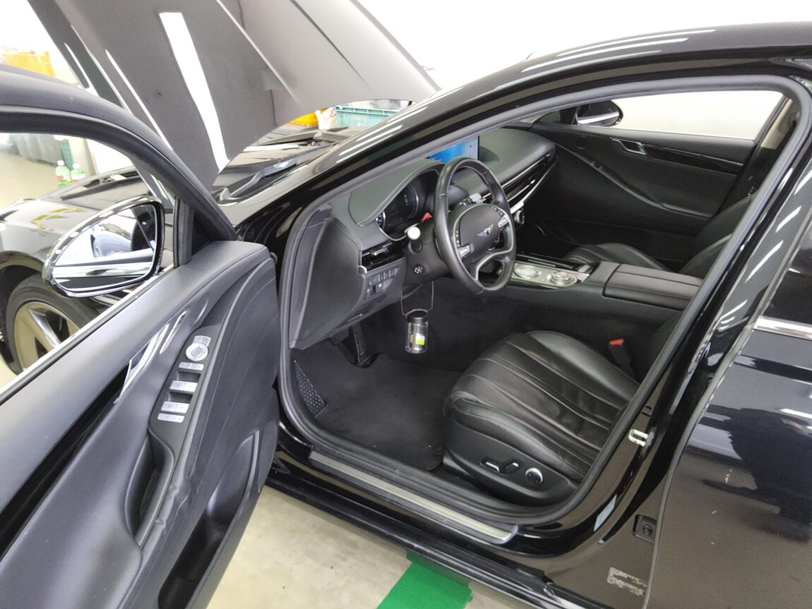 GENESIS THE ALL NEW G80 GASOLINE 2.5 AWD BASE MODEL 2021 - zdjęcie 10