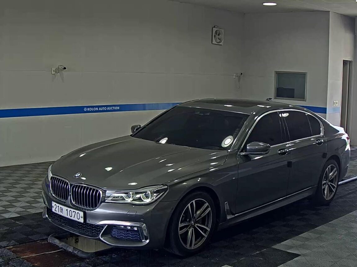 BMW 7 SERIES (6TH GEN) 730d xDRIVE M SPORT PACK 2018 - zdjęcie 2