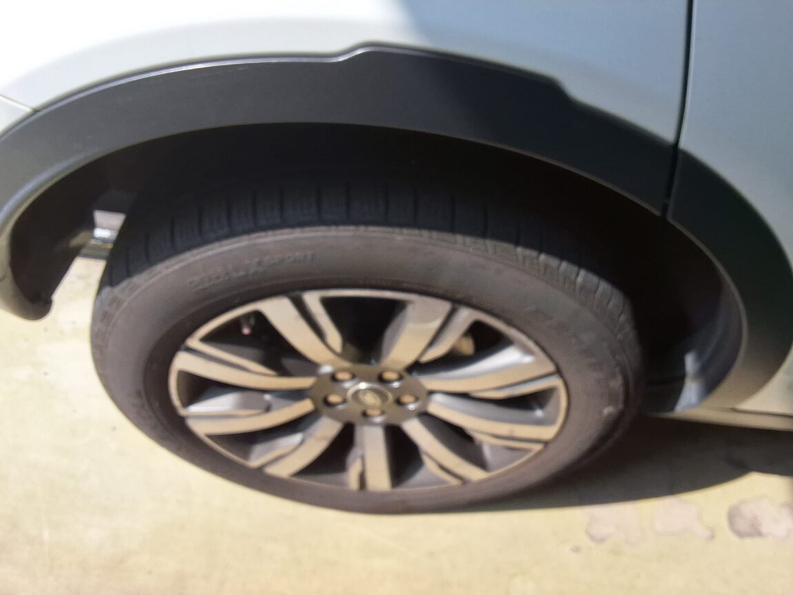 LAND ROVER DISCOVERY SPORT 2.0 TD4 HSE LUXURY 2018 - zdjęcie 22