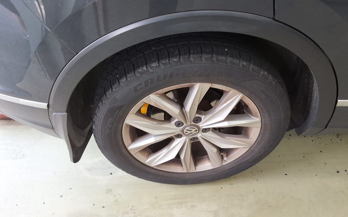 VOLKSWAGEN TIGUAN (2ND GEN) 2.0 TDI PREMIUM 2018 - zdjęcie 26