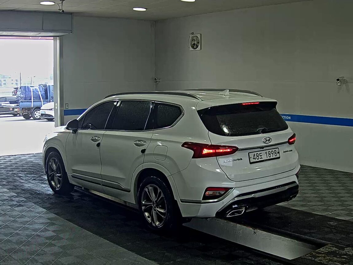 HYUNDAI SANTA FE (TM) R2.0 2WD INSPIRATION 2019 - zdjęcie 6