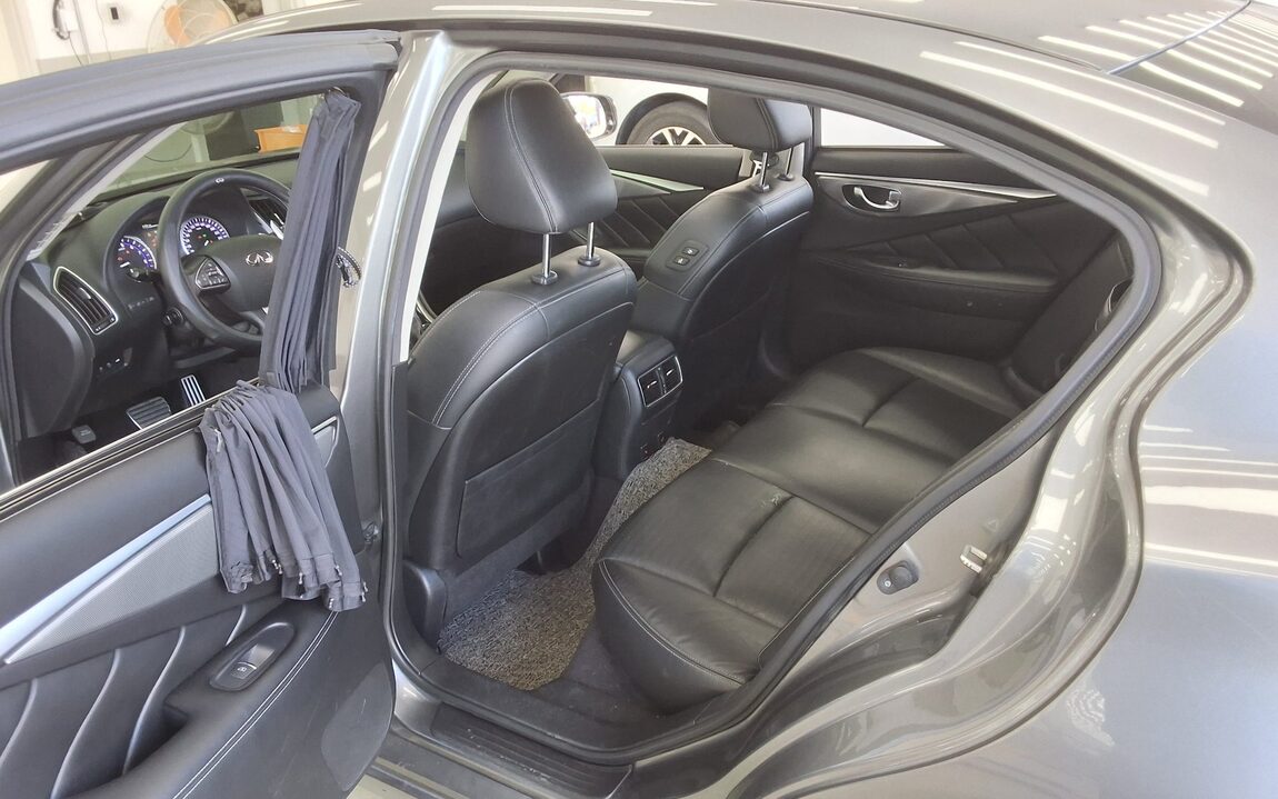 INFINITI Q50 S HYBRID 2015 - zdjęcie 12