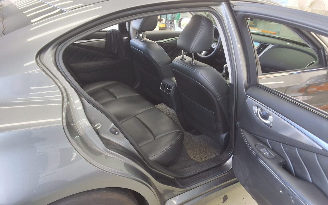 INFINITI Q50 S HYBRID 2015 - zdjęcie 13