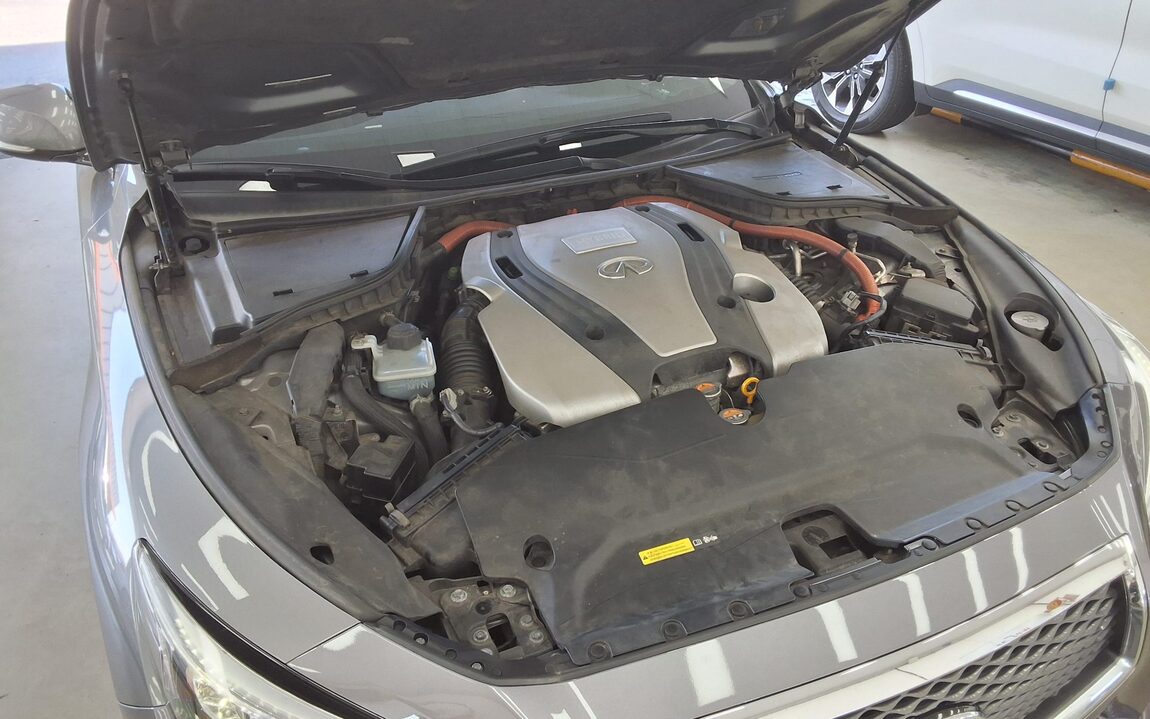 INFINITI Q50 S HYBRID 2015 - zdjęcie 22