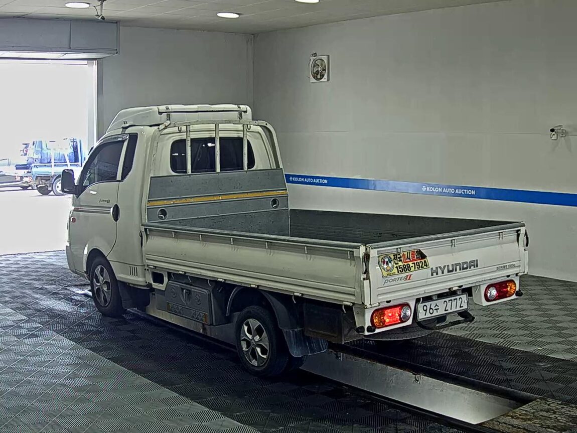 HYUNDAI PORTER II CRDi SUPER CAB EXTRA LONG WHEELBASE SMART 2017 - zdjęcie 6
