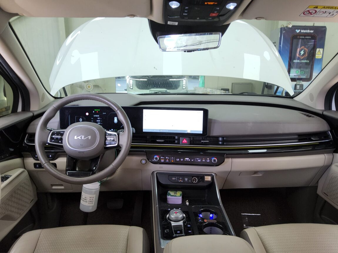KIA THE NEW CARNIVAL HYBRID (KA4) 1.6 HEV HI-LIMOUSINE 9-SEATER SIGNATURE 2024 - zdjęcie 11