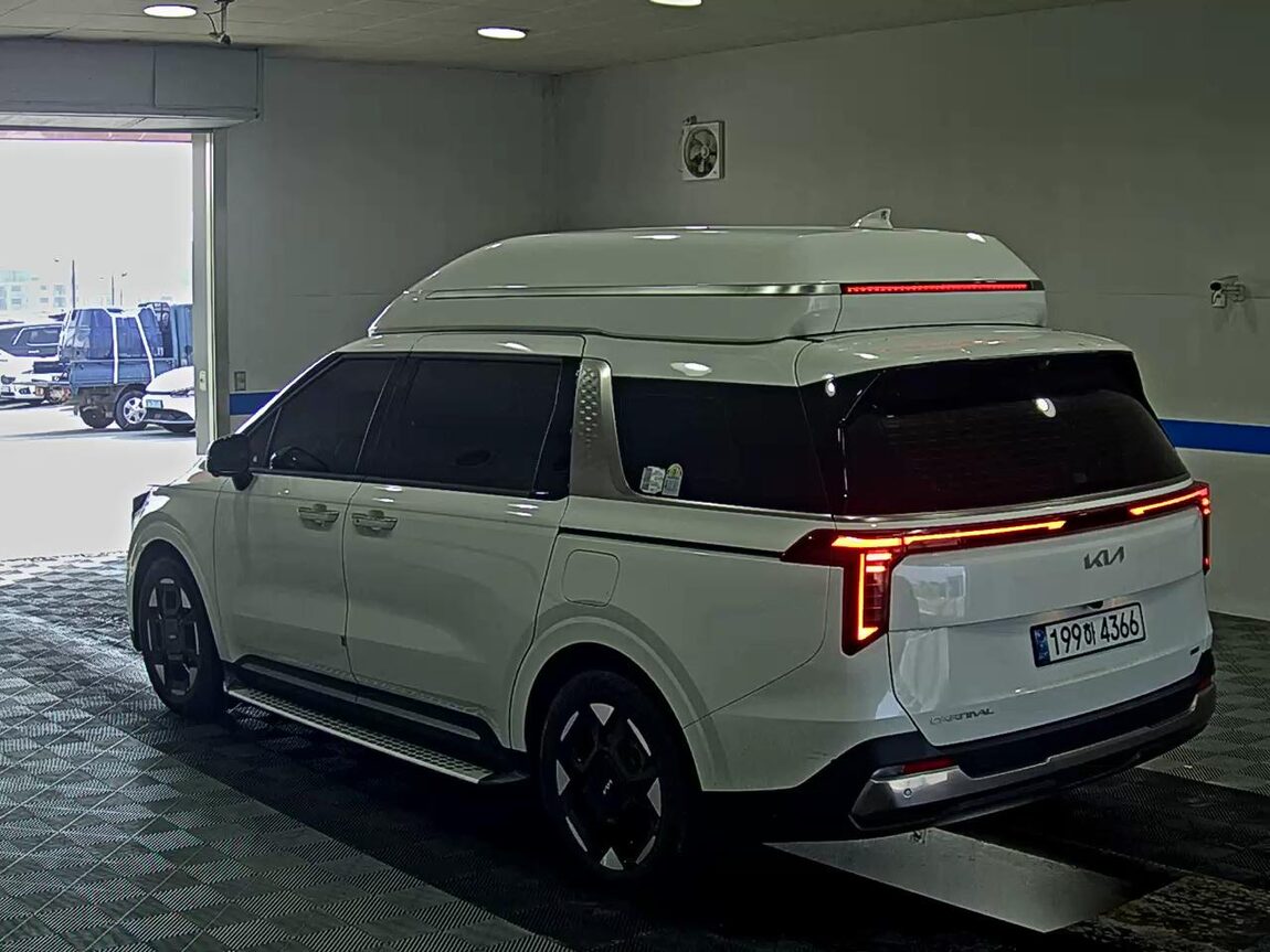 KIA THE NEW CARNIVAL HYBRID (KA4) 1.6 HEV HI-LIMOUSINE 9-SEATER SIGNATURE 2024 - zdjęcie 6