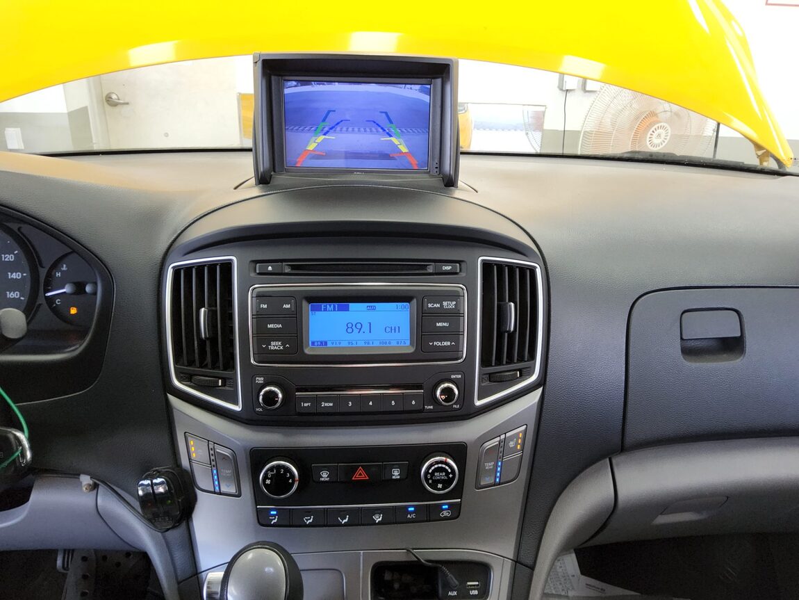 HYUNDAI THE NEW GRAND STAREX 12-SEATER LPi SMART 2021 - zdjęcie 18