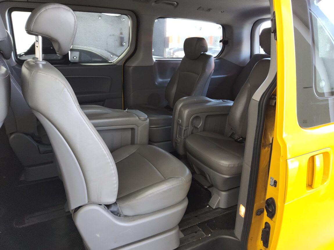 HYUNDAI THE NEW GRAND STAREX 12-SEATER LPi SMART 2021 - zdjęcie 12