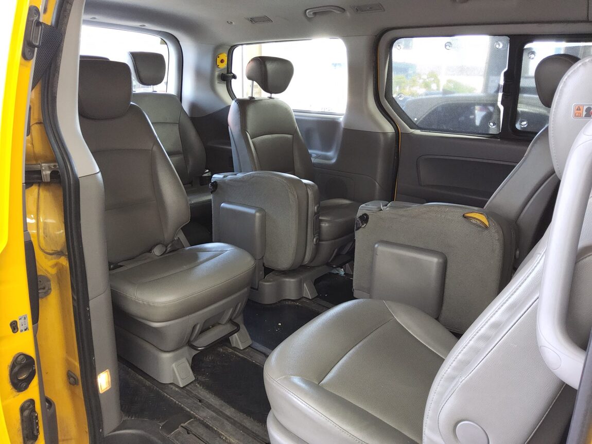 HYUNDAI THE NEW GRAND STAREX 12-SEATER LPi SMART 2021 - zdjęcie 13
