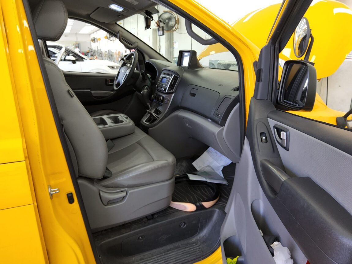 HYUNDAI THE NEW GRAND STAREX 12-SEATER LPi SMART 2021 - zdjęcie 14