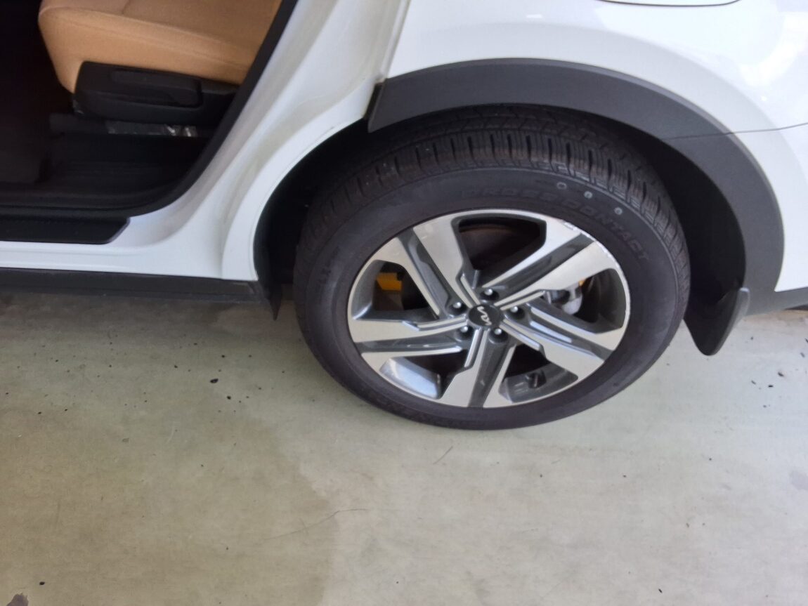 KIA NEW SORENTO HYBRID (MQ4) 1.6 HEV 2WD NOBLESSE 2023 - zdjęcie 21