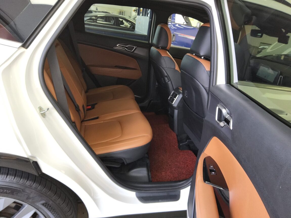 KIA THE ALL NEW SPORTAGE 2.0 DIESEL 2WD NOBLESSE 2022 - zdjęcie 13
