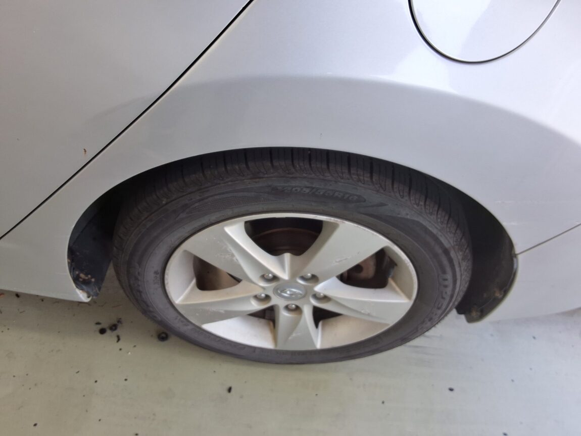 HYUNDAI AVANTE MD M16 GDi PREMIER 2012 - zdjęcie 22