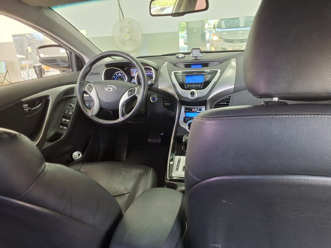 HYUNDAI AVANTE MD M16 GDi PREMIER 2012 - zdjęcie 11