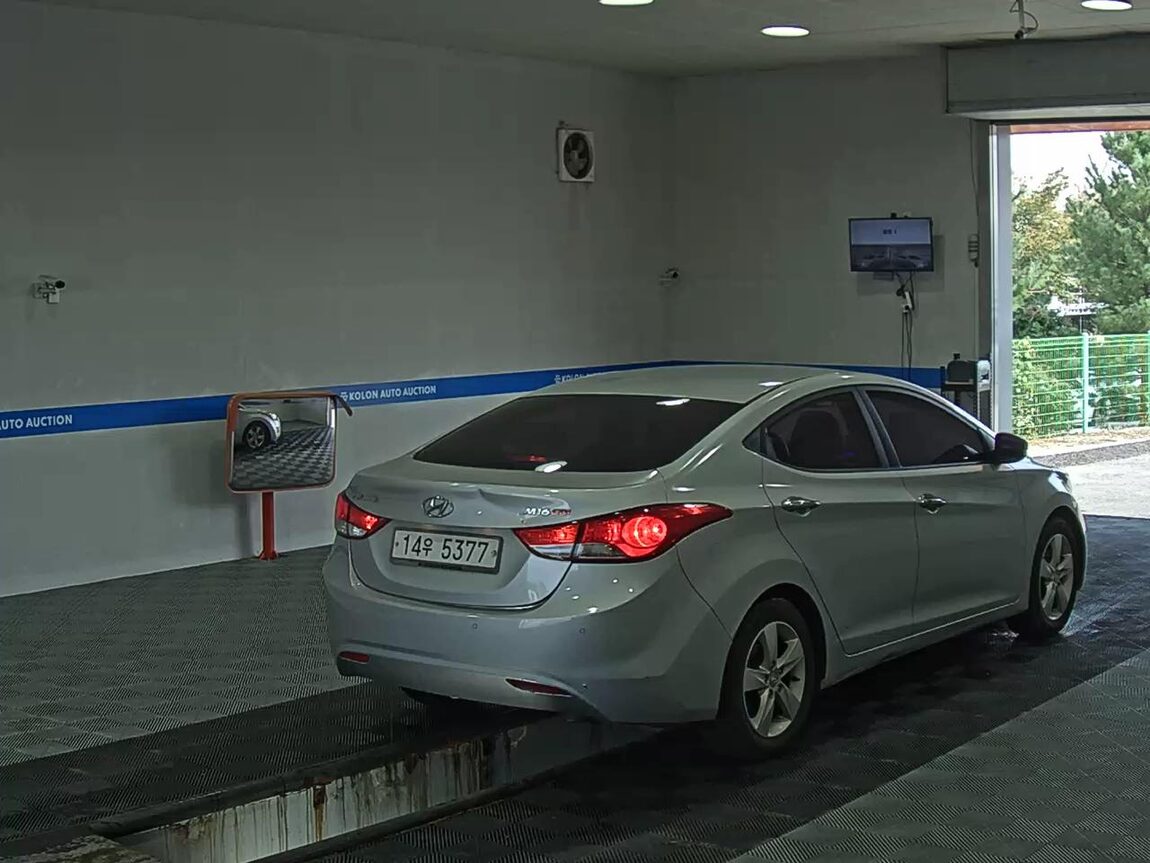 HYUNDAI AVANTE MD M16 GDi PREMIER 2012 - zdjęcie 5