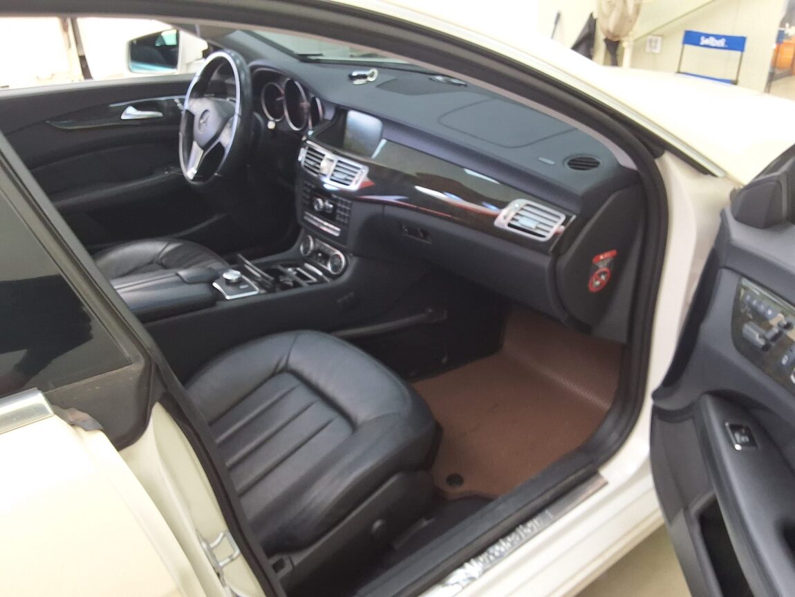MERCEDES-BENZ CLS-CLASS (2ND GEN) CLS250 CDI 2014 - zdjęcie 15