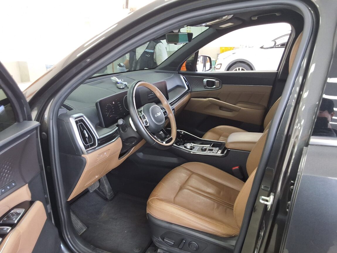 KIA THE NEW SORENTO (MQ4) 2.2 DIESEL 4WD NOBLESSE 2024 - zdjęcie 10
