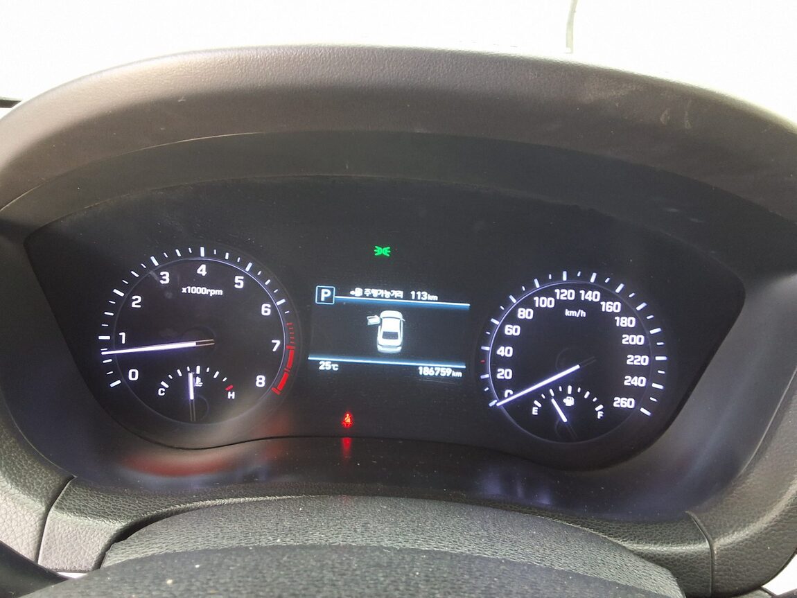 GENESIS G80 3.3 GDi AWD LUXURY 2019 - zdjęcie 10