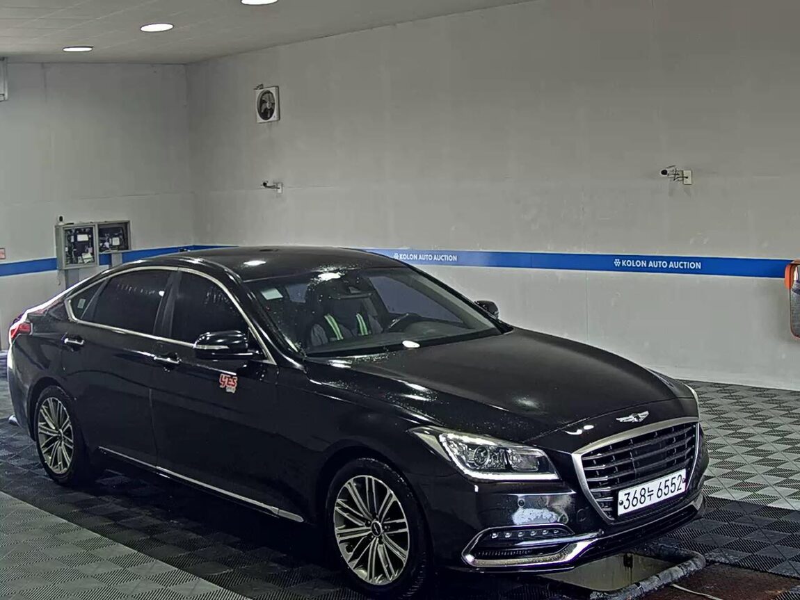 GENESIS G80 3.3 GDi AWD LUXURY 2019 - zdjęcie 3