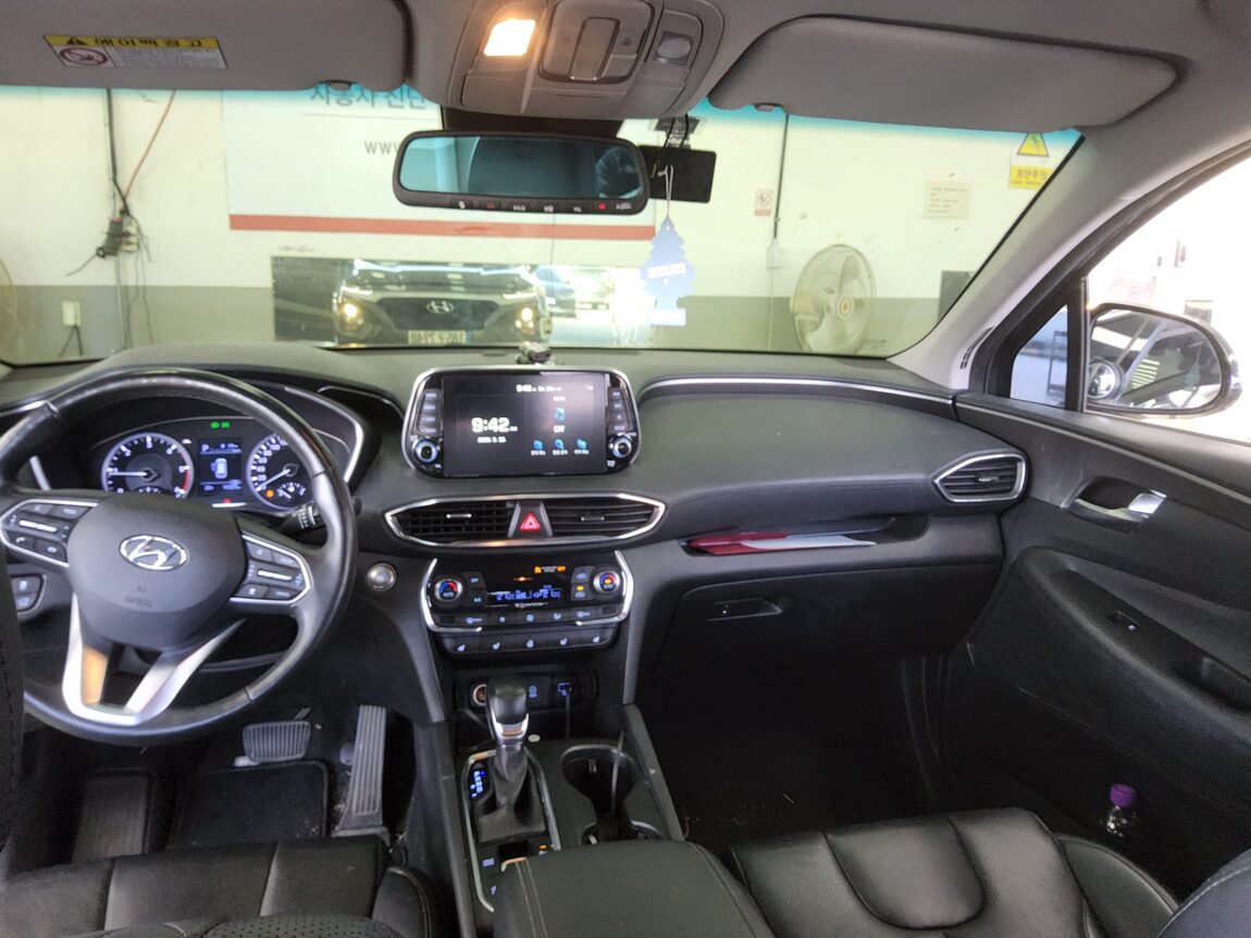 HYUNDAI SANTA FE (TM) R2.0 2WD EXCLUSIVE 2019 - zdjęcie 11