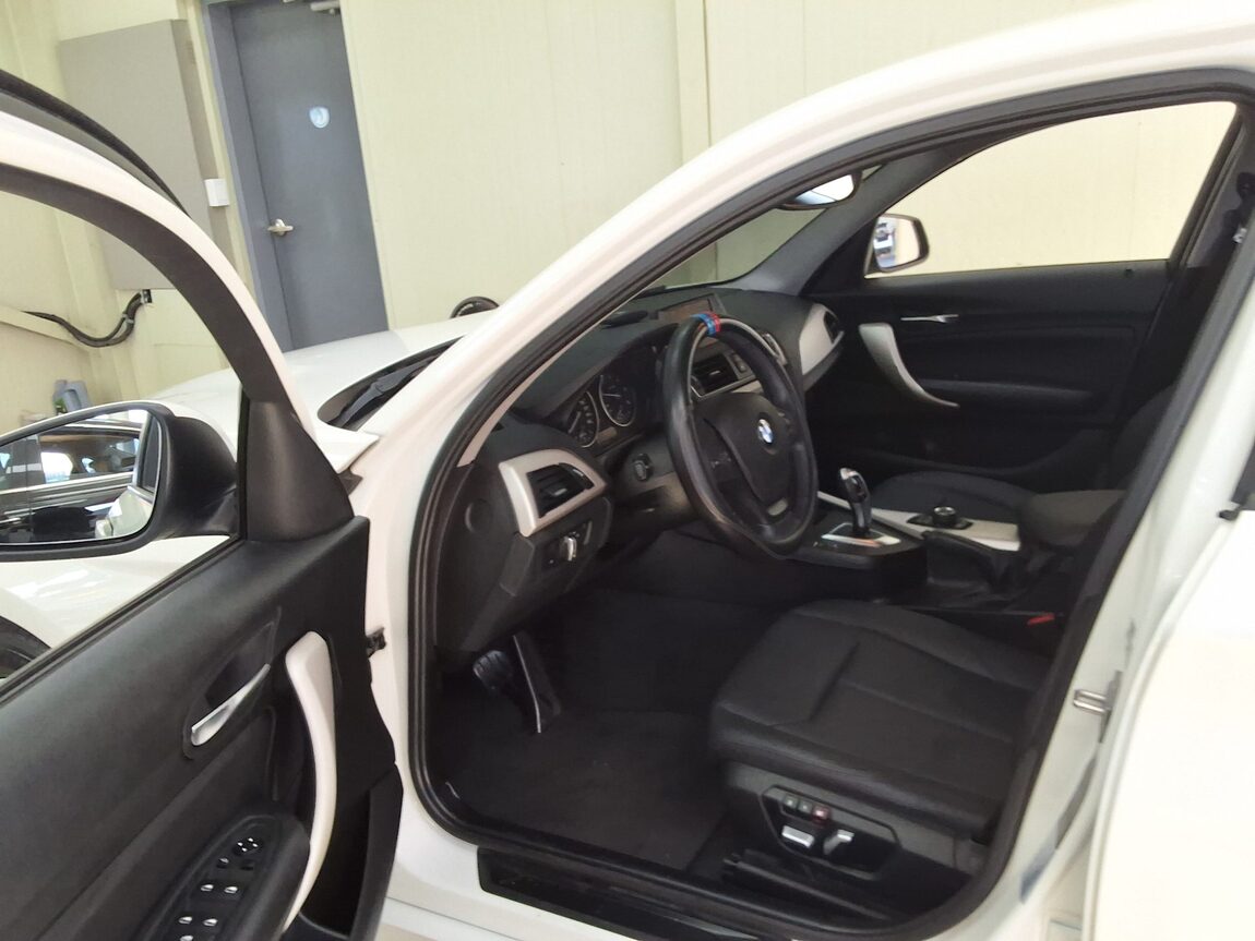 BMW 1 SERIES (2ND GEN) 5-DOOR 118d JOY 2017 - zdjęcie 11