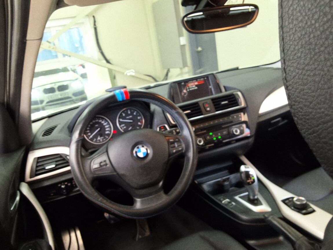 BMW 1 SERIES (2ND GEN) 5-DOOR 118d JOY 2017 - zdjęcie 12