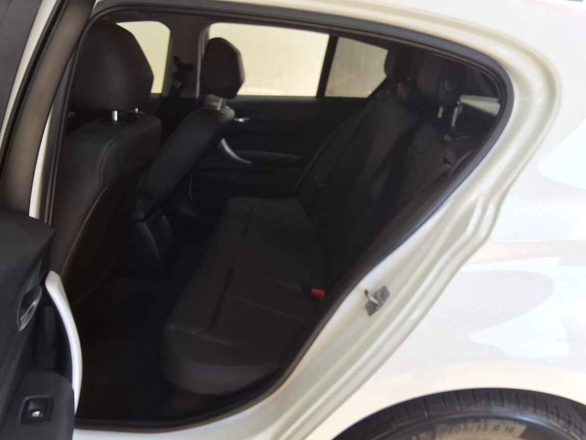 BMW 1 SERIES (2ND GEN) 5-DOOR 118d JOY 2017 - zdjęcie 13