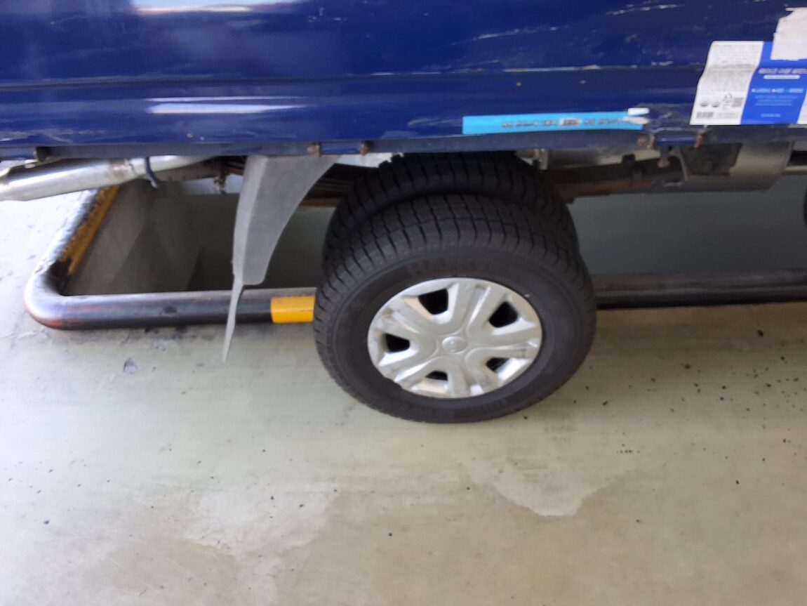 KIA BONGO III CARGO CRDi STANDARD CAB EXTRA LONG WHEELBASE 2015 - zdjęcie 21
