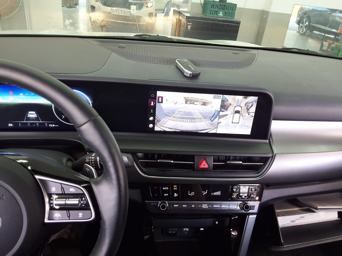 KIA THE NEW SELTOS 2.0 GASOLINE 2WD PRESTIGE 2025 - zdjęcie 17