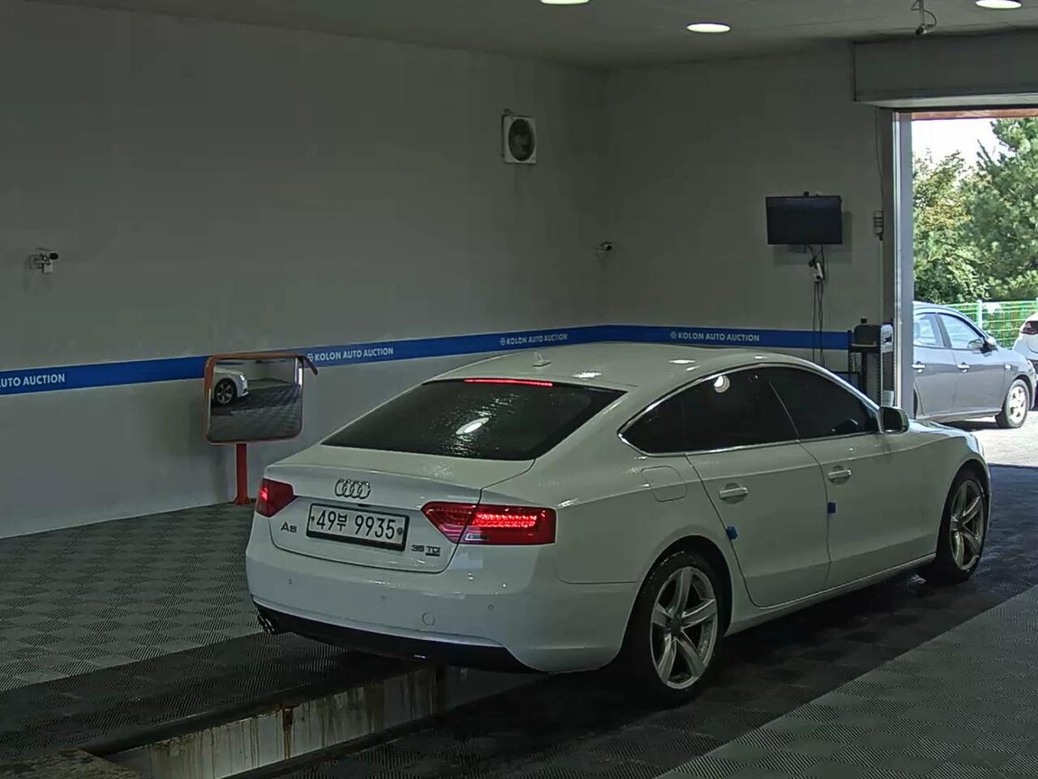 AUDI A5 35 TDI QUATTRO SPORTBACK 2015 - zdjęcie 5