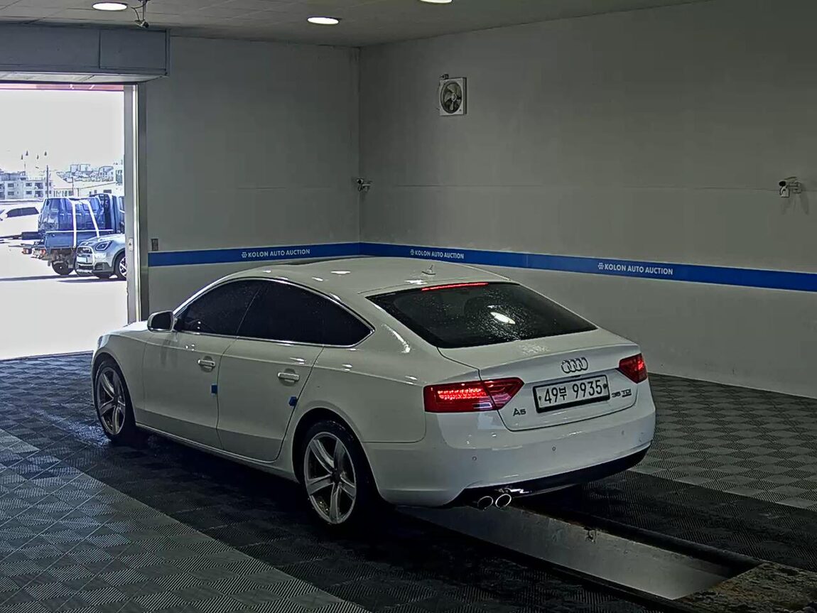 AUDI A5 35 TDI QUATTRO SPORTBACK 2015 - zdjęcie 6