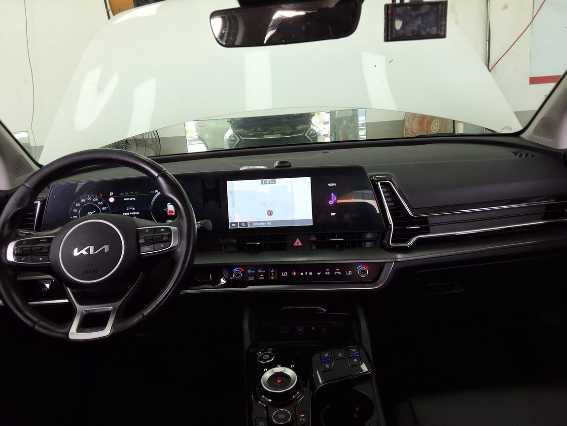 KIA THE ALL NEW SPORTAGE 2.0 DIESEL 2WD NOBLESSE 2022 - zdjęcie 11