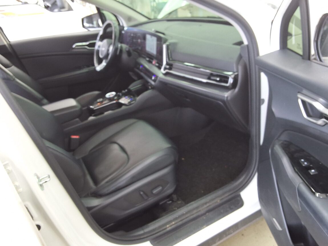 KIA THE ALL NEW SPORTAGE 2.0 DIESEL 2WD NOBLESSE 2022 - zdjęcie 14