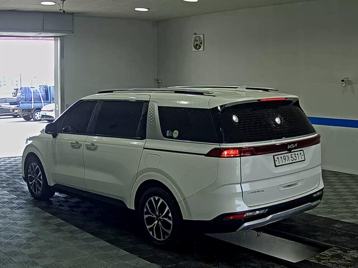KIA NEW CARNIVAL (KA4) 9-SEATER DIESEL PRESTIGE 2023 - zdjęcie 6