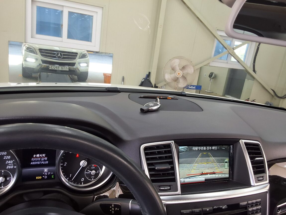 MERCEDES-BENZ M-CLASS (3RD GEN) ML250 BLUETEC 4MATIC 2015 - zdjęcie 26