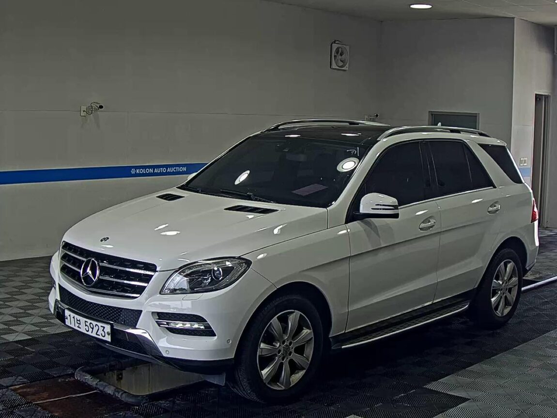 MERCEDES-BENZ M-CLASS (3RD GEN) ML250 BLUETEC 4MATIC 2015 - zdjęcie 2