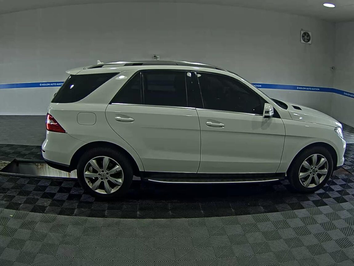 MERCEDES-BENZ M-CLASS (3RD GEN) ML250 BLUETEC 4MATIC 2015 - zdjęcie 4