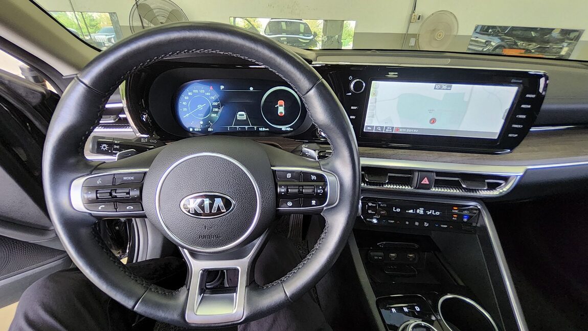 KIA NEW K5 (DL3) 2.0 GASOLINE SIGNATURE 2021 - zdjęcie 17